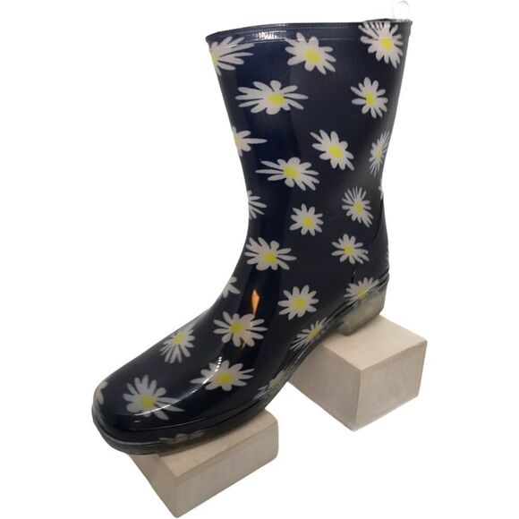 Daisy Graphic Rain Boots Size 8 - Picture 4 of 4